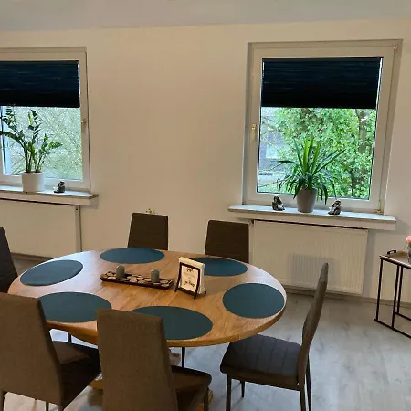 B&w Premium -inkl Netflix & Prime- Top Verkehrsanbindung Apartment