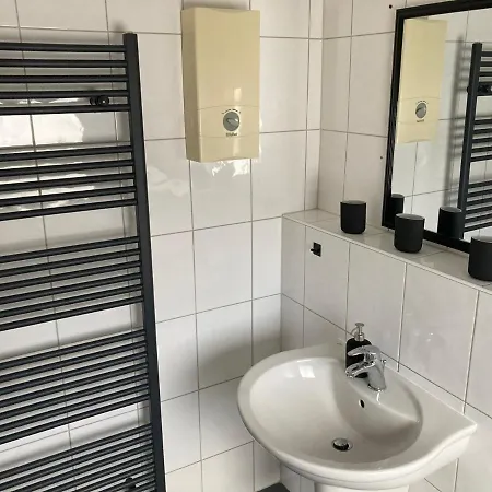 B&w Premium -inkl Netflix & Prime- Top Verkehrsanbindung Apartment
